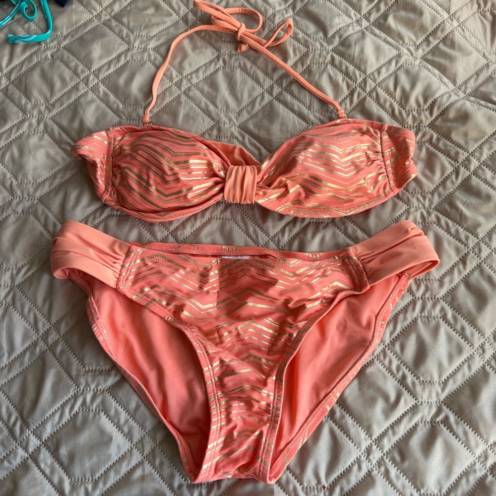 Xhiliration orange and gold patterned strapless bikini set